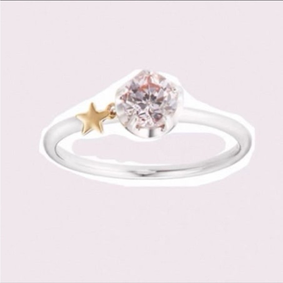 Japanese Festaria Wish Upon A Star 10K White Gold Lilac Sapphire Star Ring - Picture 2 of 12